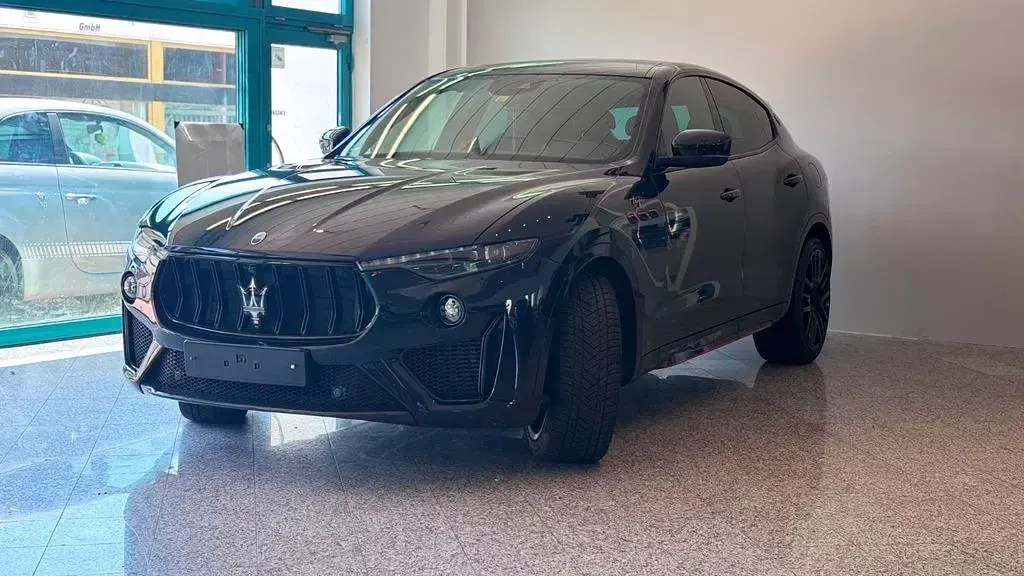 Gebraucht Maserati Levante 581 PS (427 kW) 2022 Schwarz SUV