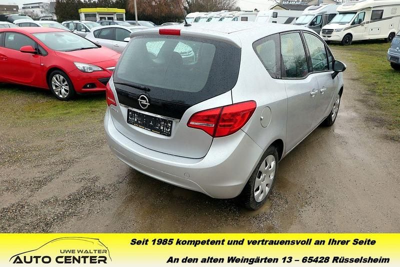 Gebraucht Opel Meriva Edition 120 PS (88 kW) 2012 Silber Van / Kleinbus