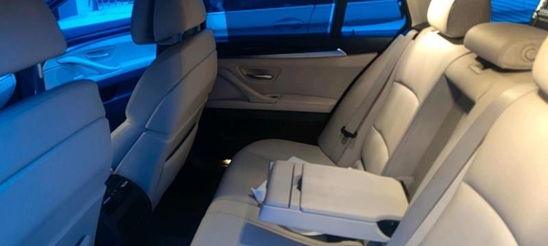 Gebraucht BMW 528 258 PS (189 kW) 2010 Braun Kombi