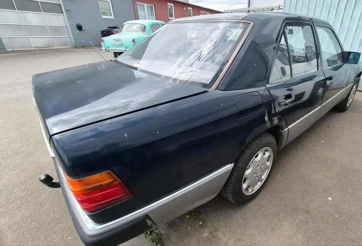 Gebraucht Mercedes E200 1990 Limousine