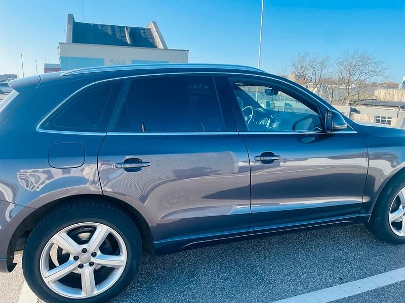 Second-hand Audi Q5 S-Line 211 CP (155 kW) 2009 Andere farben SUV