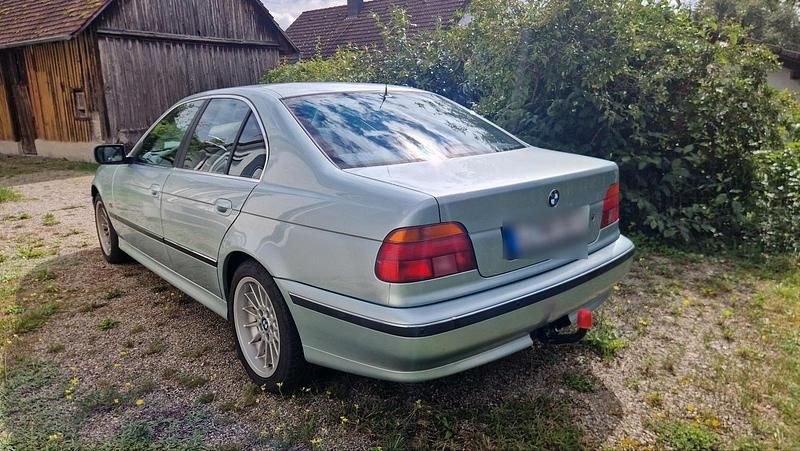 Gebraucht BMW 535 235 PS (172 kW) 1997 Silber Limousine