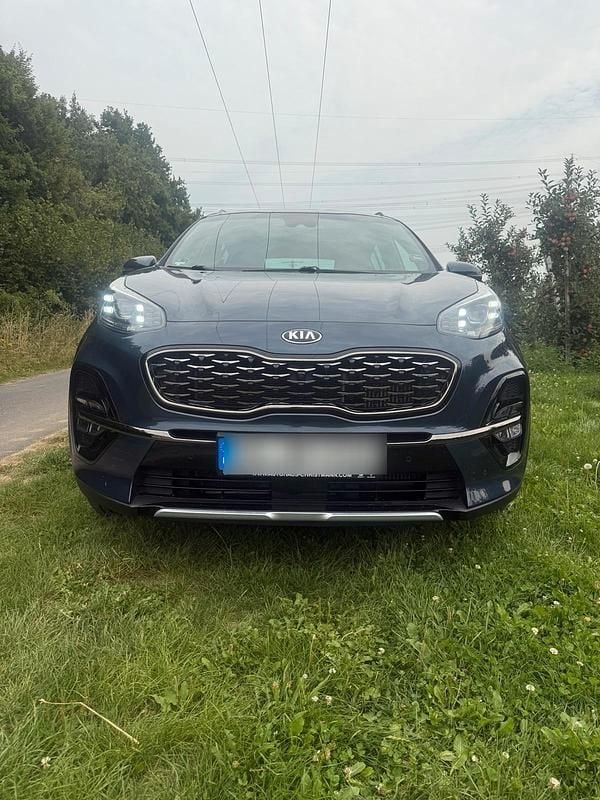 Blau Gebraucht 2020 Kia Sportage SUV | 18.900 € (Guter Preis) - Bild 1/4