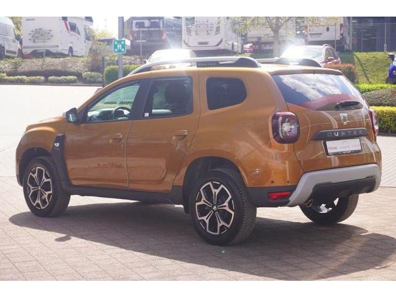 Gebraucht Dacia Duster Anniversary 131 PS (96 kW) 2020 Orange SUV
