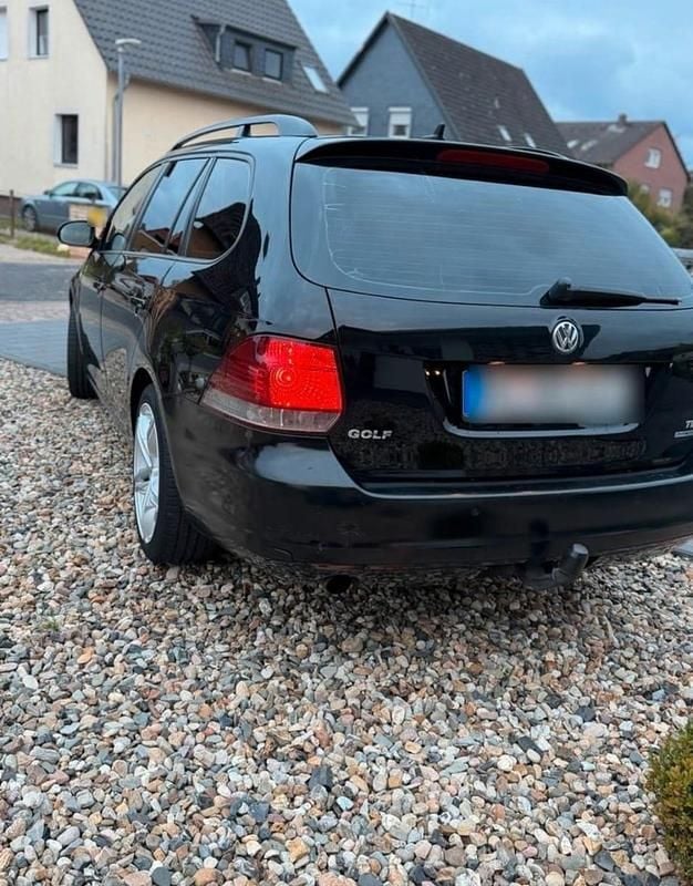 Gebraucht VW Golf VII 105 PS (77 kW) 2012 Schwarz Kombi