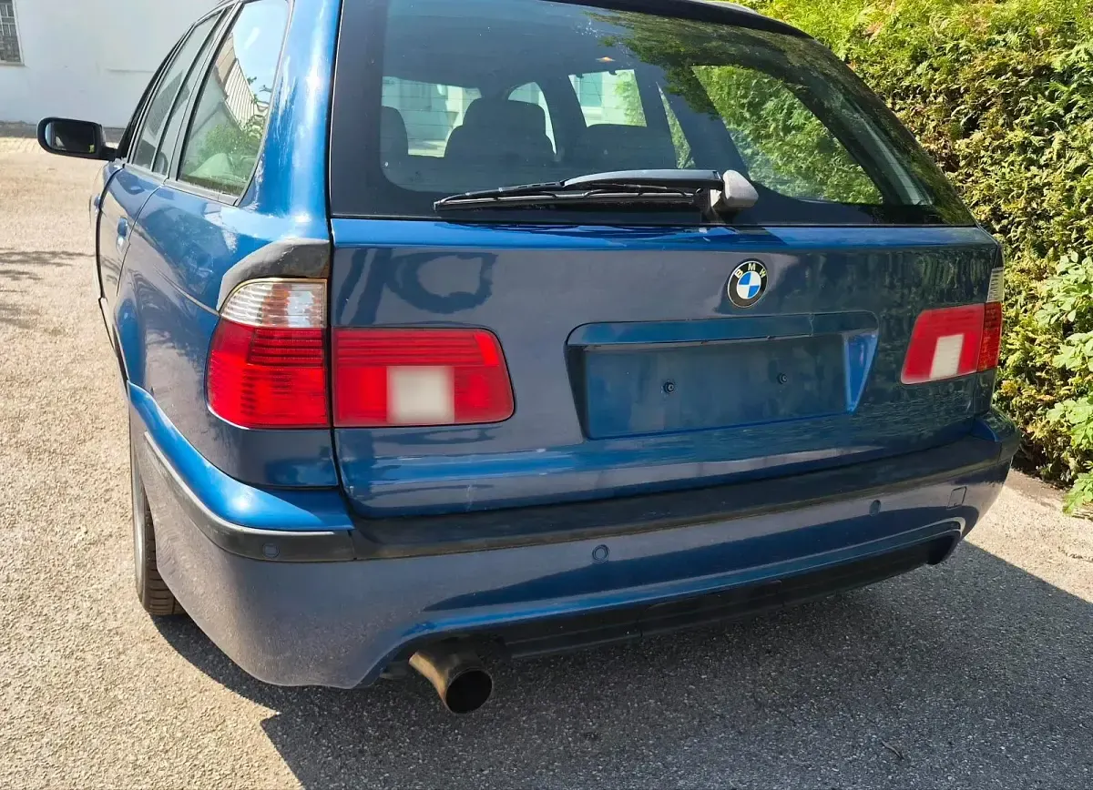 Gebraucht BMW 530 M Sport 231 PS (169 kW) 2002 Blau Kombi