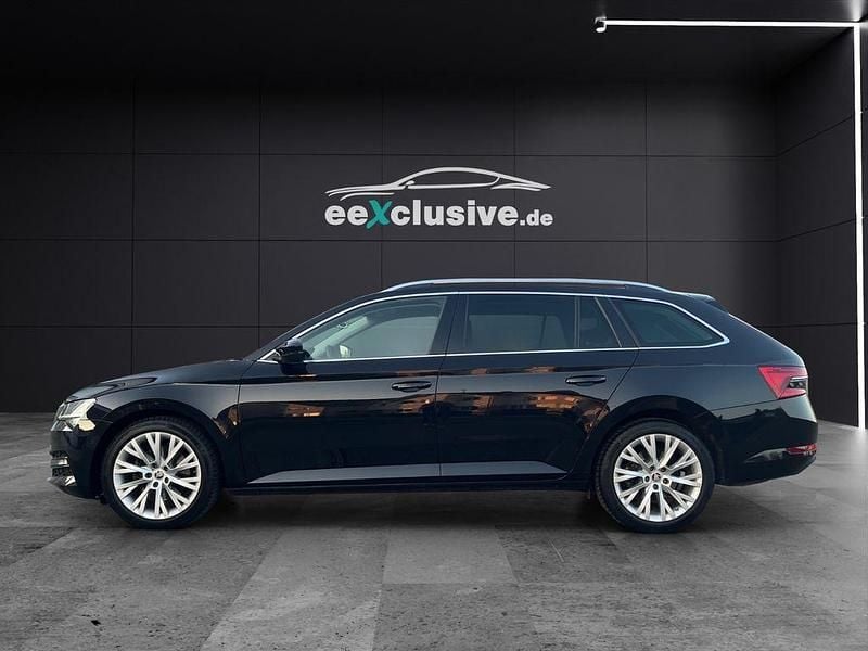 Gebraucht Skoda Superb Style 200 PS (147 kW) 2022 Schwarz Kombi