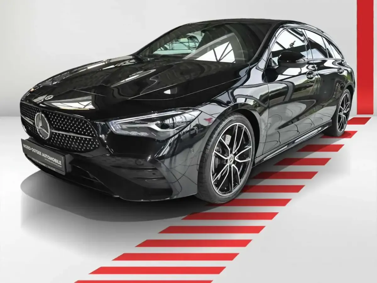 Gebraucht Mercedes CLA200 AMG 150 PS (110 kW) 2025 Schwarz Kombi