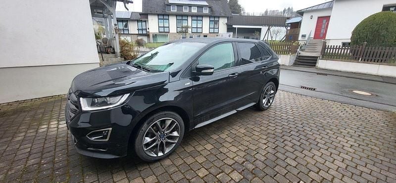 Second-hand Ford Edge ST-Line 209 CP (153 kW) 2017 Negru SUV