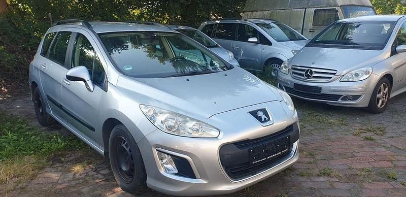 Grau Gebraucht 2012 Peugeot 308 Kombi | 1.700 € (Superpreis) - Bild 1/4