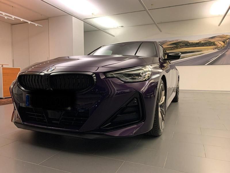 Violet Gebraucht 2022 BMW M240 M Sport Coupé | 48.000 € (Teuer) - Bild 1/4