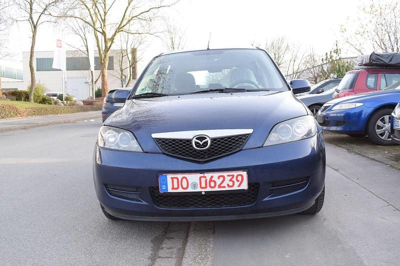 Gebraucht Mazda 2 Active 80 PS (58 kW) 2006 Blau Kleinwagen
