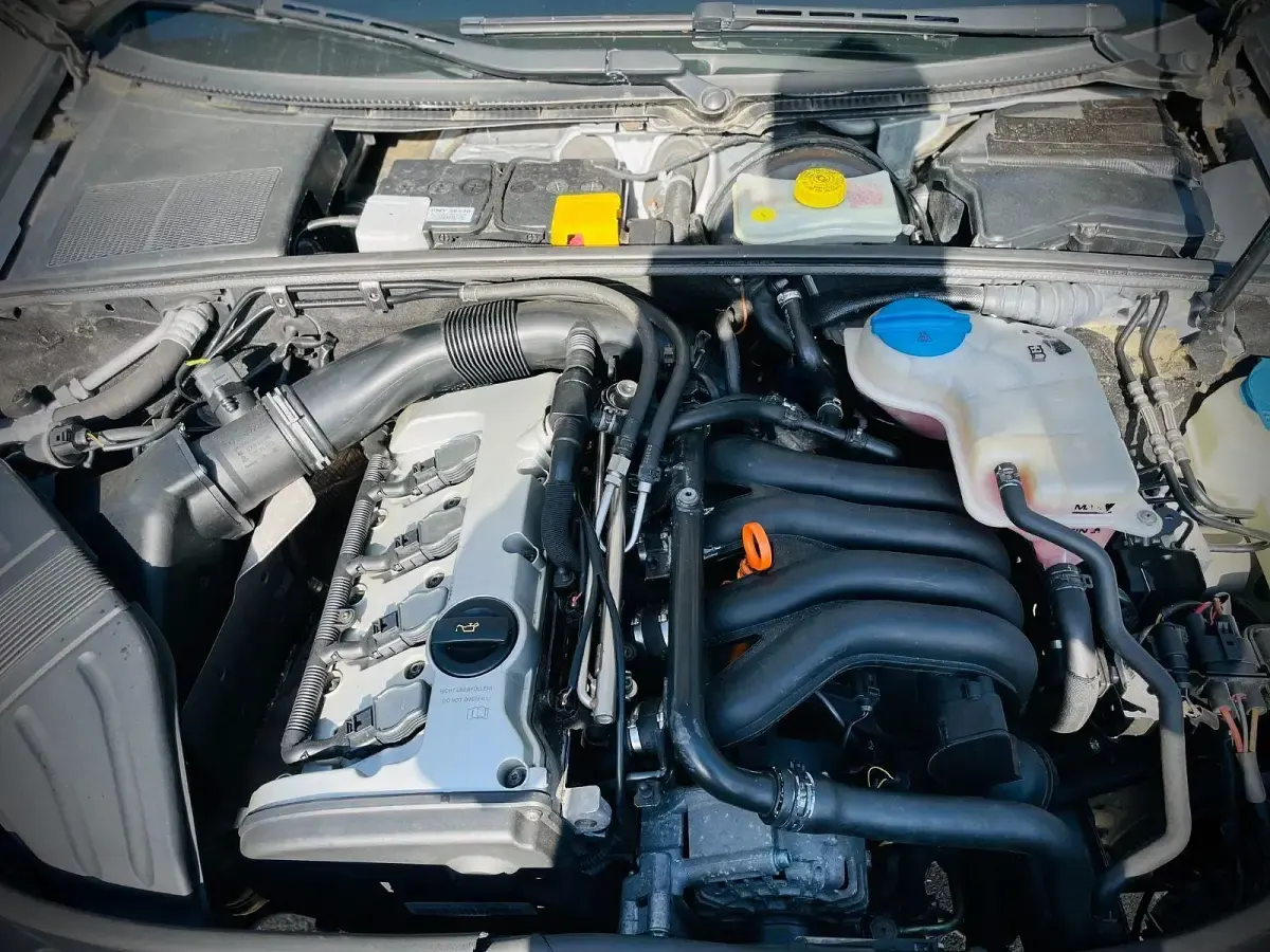 Gebraucht Audi A4 S-Line 131 PS (96 kW) 2005 Silber Kombi