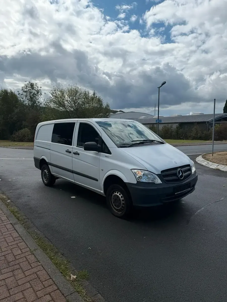 Gebraucht Mercedes Vito 163 PS (119 kW) 2014 Van