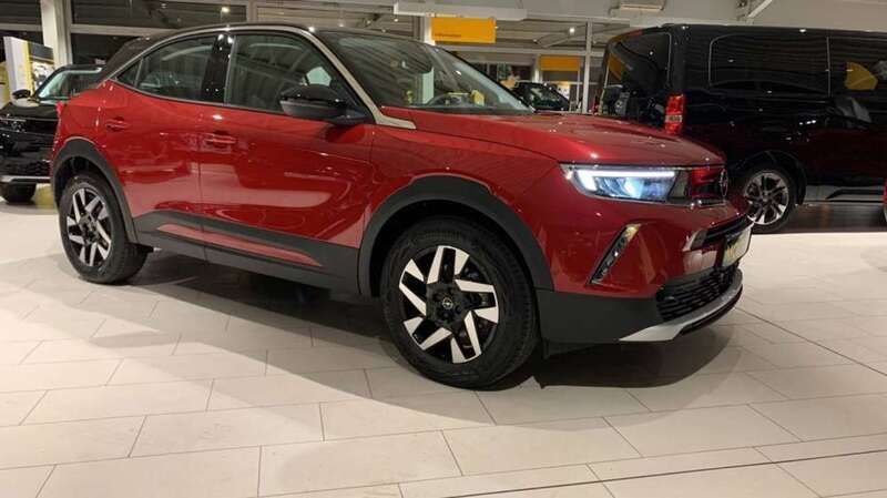 Gebraucht Opel Mokka-e Elegance 100 kW (136 PS) 2023 Kardio rot (metallic) SUV