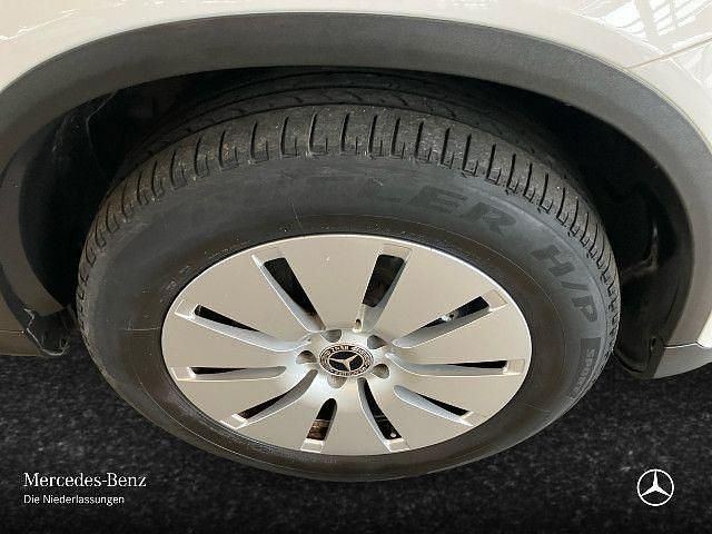 Gebraucht Mercedes GLC300e 320 PS (235 kW) 2021