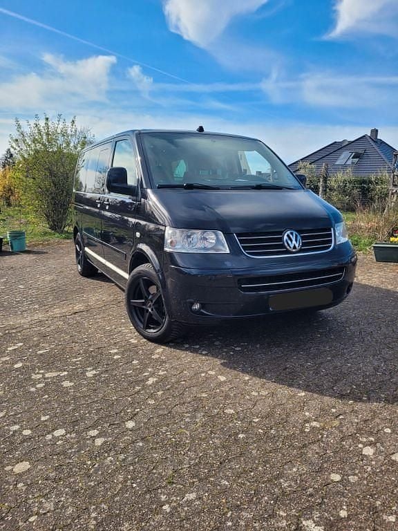 Second-hand VW T5 178 CP (130 kW) 2004 Negru Van