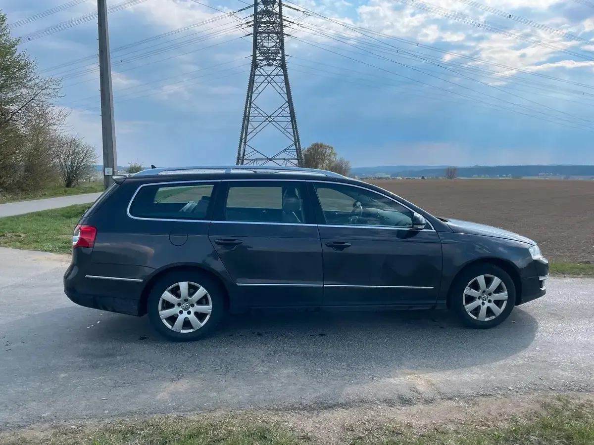 Używany VW Passat 140 KM (102 kW) 2007 Brązowy Kombi