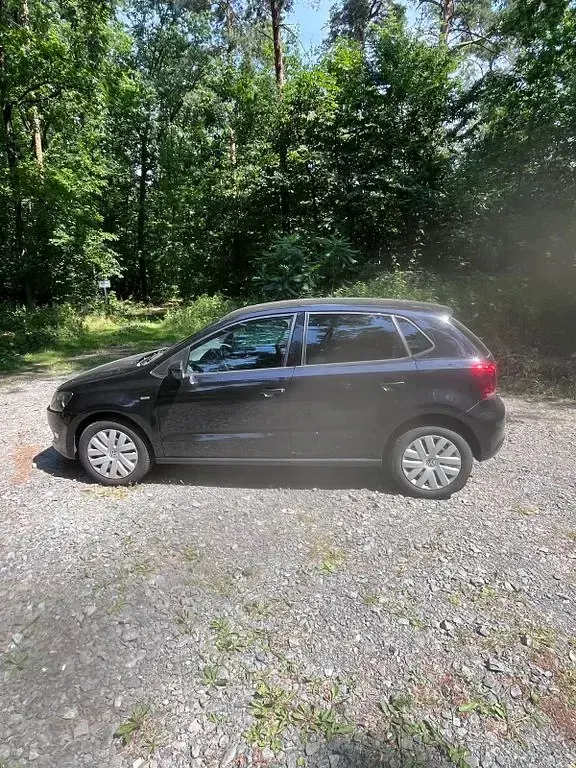 Gebraucht VW Polo Life 90 PS (66 kW) 2014 Schwarz Limousine