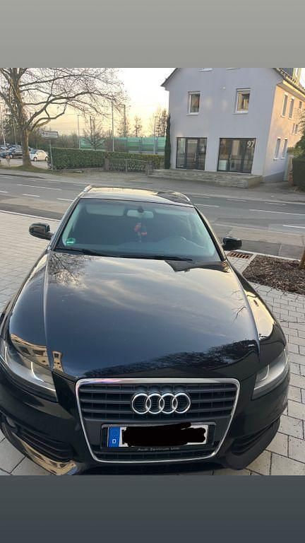 Gebraucht Audi A4 Ambition 120 PS (88 kW) 2011 Schwarz Kombi
