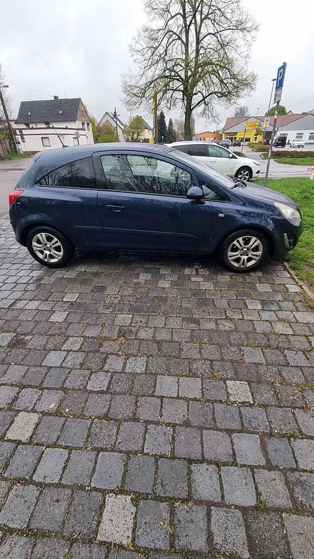 Gebraucht Opel Corsa 95 PS (69 kW) 2011 Blau Kleinwagen