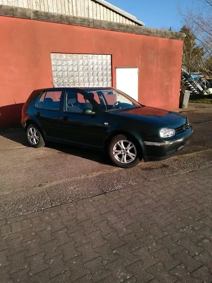 Gebraucht VW Golf III 105 PS (77 kW) 1999 Grün Limousine
