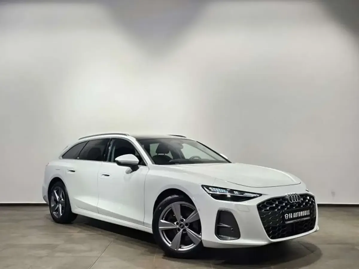 Gebraucht Audi A6 Sport 204 PS (150 kW) 2025 Weiß Kombi