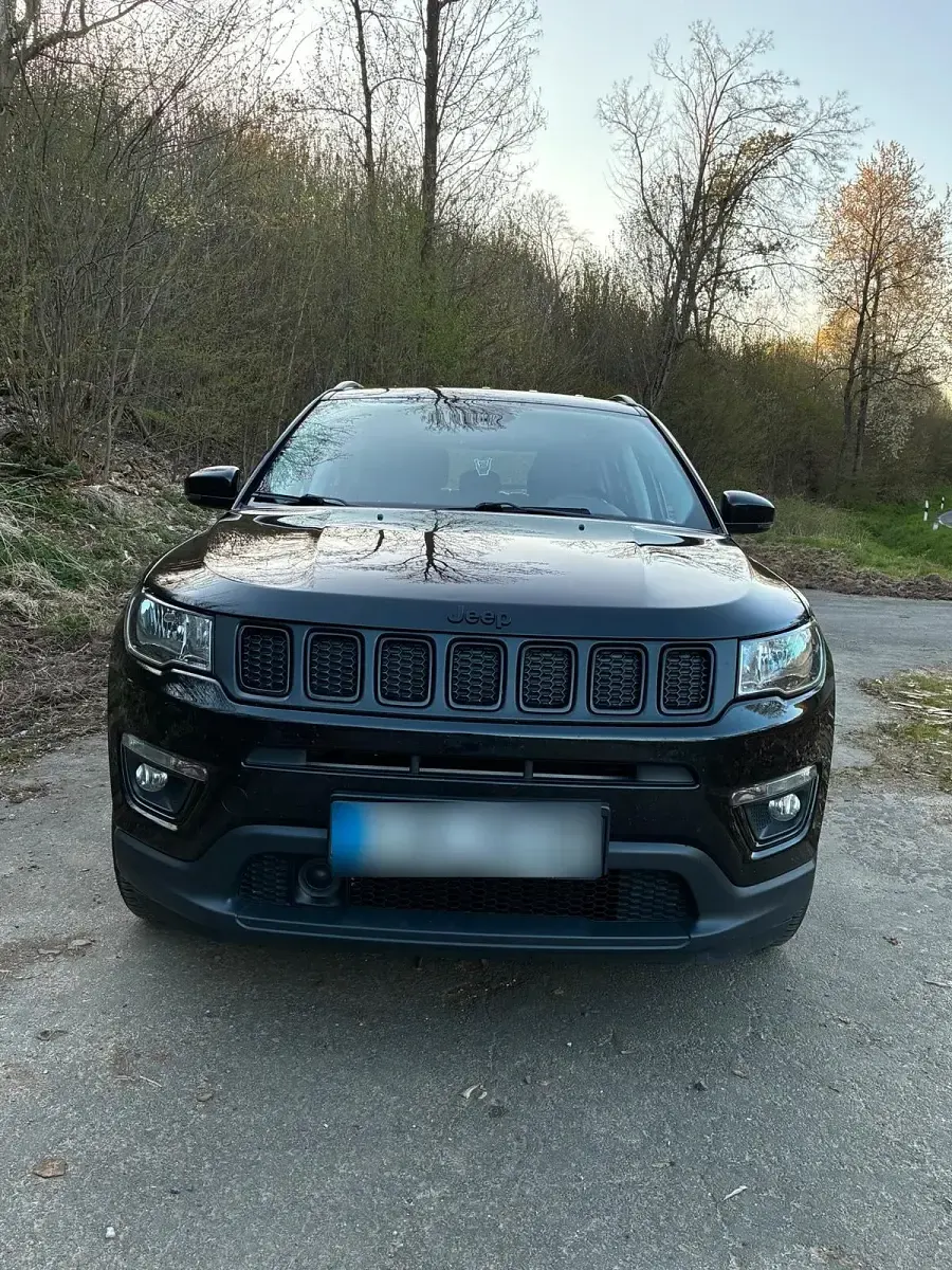 Occasion Jeep Compass Night Eagle 140 ch (102 kW) 2019 Noir SUV