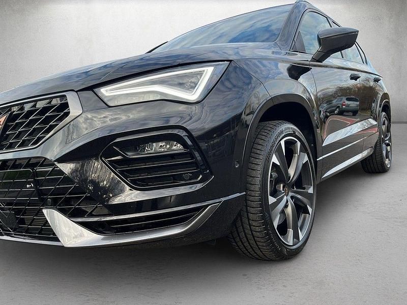 Używany Cupra Ateca VZ 300 KM (220 kW) 2024 Czarny SUV