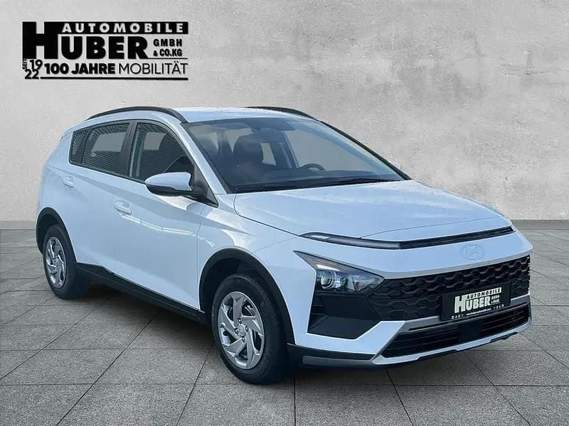 Neu Hyundai Bayon Select 101 PS (74 kW) 2025 Weiß SUV