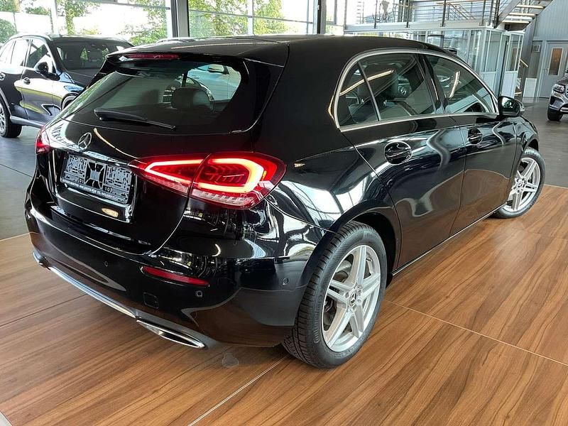 Gebraucht Mercedes A220 Progressive 190 PS (139 kW) 2019 Nachtschwarz Kleinwagen