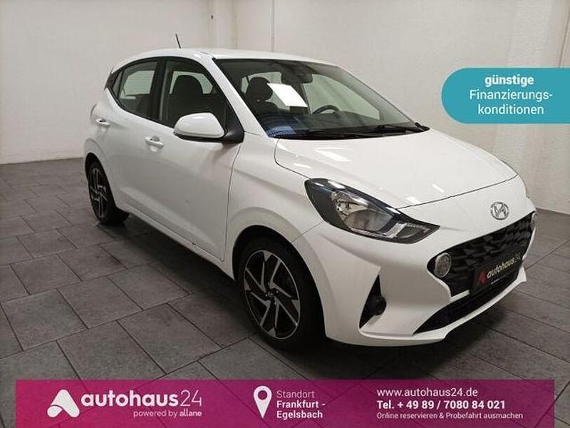 Weiß Gebraucht 2022 Hyundai i10 Trend Kleinwagen | 11.970 € (Guter Preis) - Bild 1/4