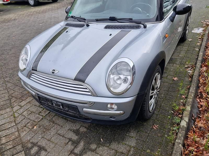 Grau Gebraucht 2002 Mini Cooper Kleinwagen | 1.099 € (Superpreis) - Bild 1/4