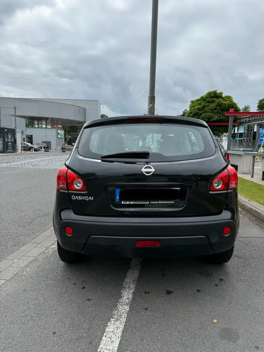 Gebraucht Nissan Qashqai 114 PS (83 kW) 2010 Schwarz SUV