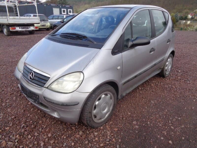 Silber Gebraucht 1999 Mercedes A160 Limousine | 499 € - Bild 1/4
