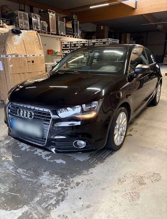 Schwarz Gebraucht 2014 Audi A1 Sport Kleinwagen | 6.995 € (Fairer Preis) - Bild 1/4