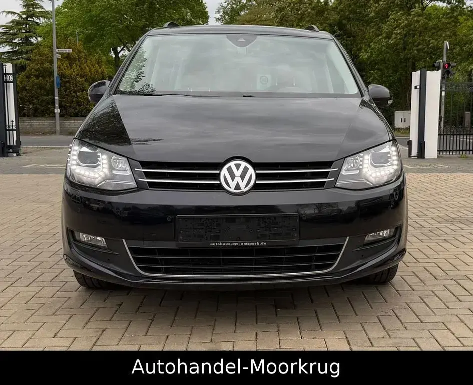 Gebraucht VW Sharan 150 PS (110 kW) 2018 Schwarz Van / Kleinbus