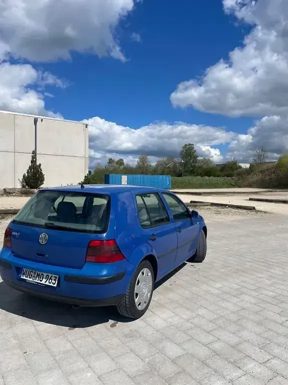 Brugt VW Golf IV Basis 75 HK (55 kW) 2001 Blå Sedan