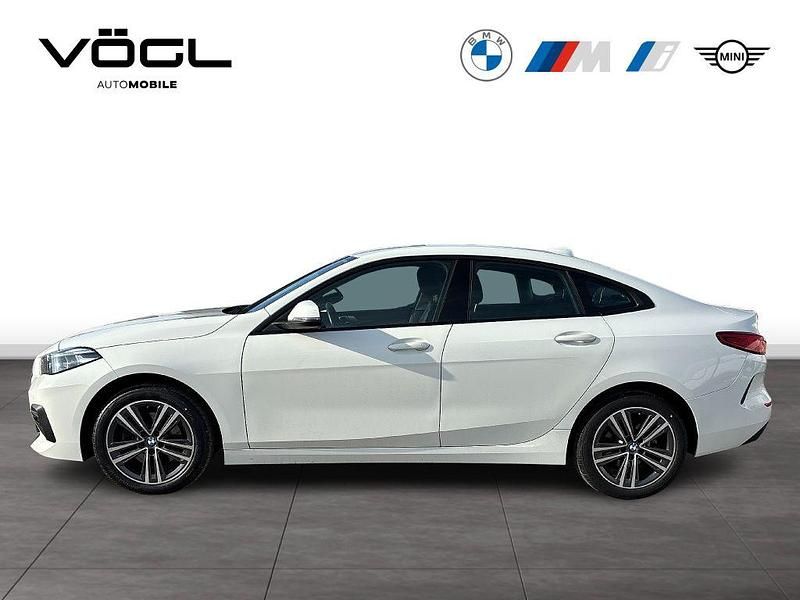 Gebraucht BMW 218 Advantage 150 PS (110 kW) 2020 Alpinweiß uni Coupé
