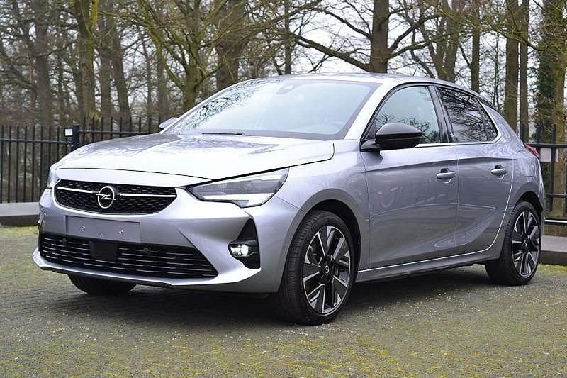 Gebraucht Opel Ampera 73 kW (100 PS) 2021 Silber Kleinwagen