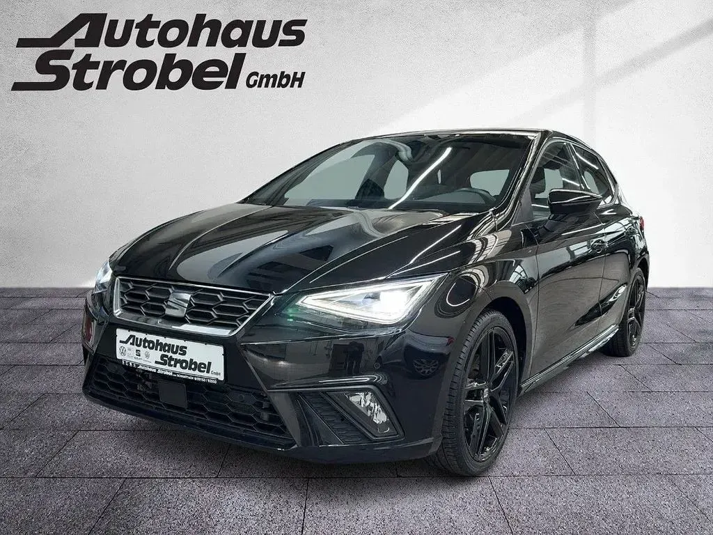 Gebraucht Seat Ibiza FR 110 PS (80 kW) 2023 Midnight schwarz metallic (metallic) Kleinwagen