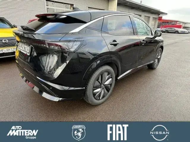 Neu Nissan Ariya Advance 117 kW (160 PS) 2025 Schwarz SUV