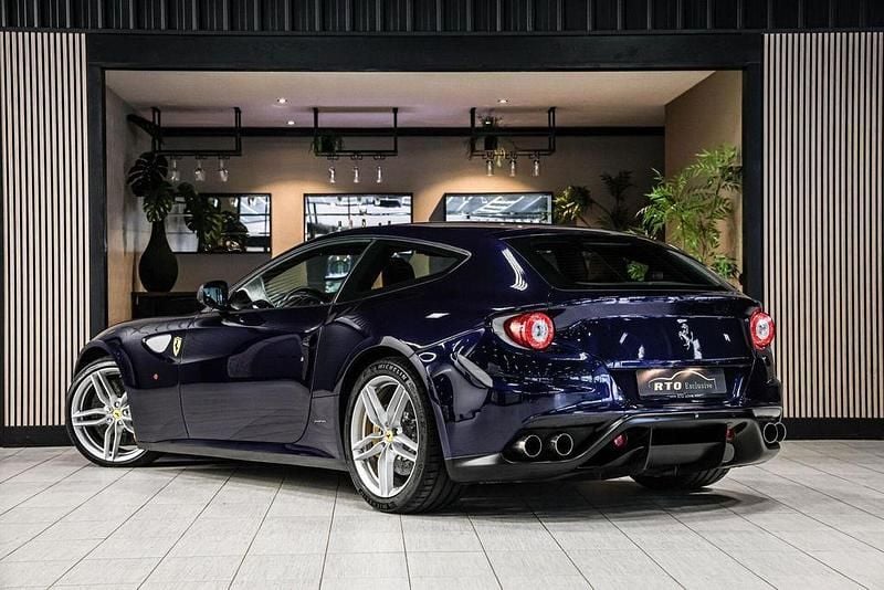 Gebraucht Ferrari FF 661 PS (486 kW) 2012 Blau Kombi