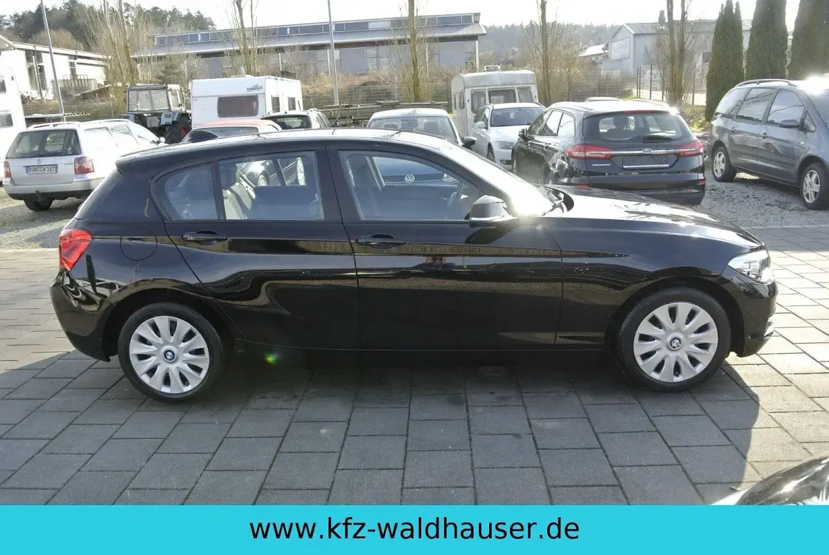 Gebraucht BMW 116 109 PS (80 kW) 2017 Schwarz Kleinwagen