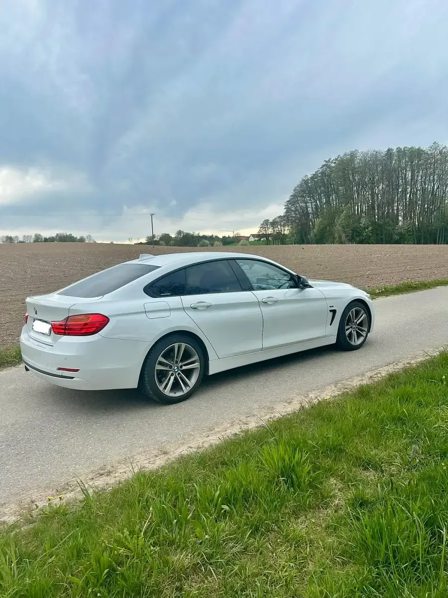 Gebraucht BMW 420 Sport Line 184 PS (135 kW) 2014 Weiß Coupé