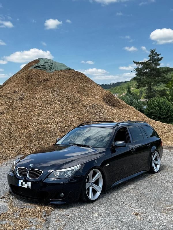 Schwarz Gebraucht 2008 BMW 128 M Sport Kombi | 10.999 € - Bild 1/4