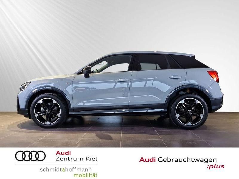 Neu Audi Q2 S-Line 150 PS (110 kW) 2026 Grau SUV