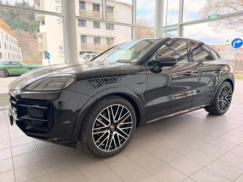 Neu Porsche Cayenne 470 PS (345 kW) 2025 Schwarz SUV