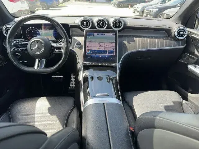 Gebraucht Mercedes GLC300e 313 PS (230 kW) 2024 SUV