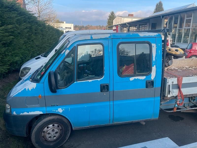 Blau Gebraucht 2006 Peugeot Boxer Van | 2.999 € (Superpreis) - Bild 1/4